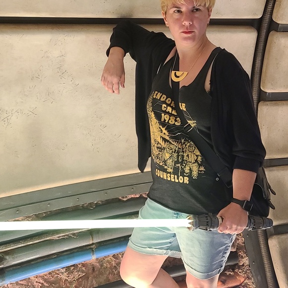 Meet your Posher, Mary - Picture 4 of 14